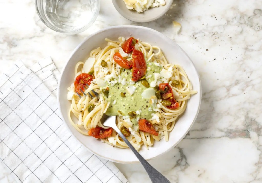 Plat hiver Seazon Linguine au pesto de pistache et scarmoza fumée